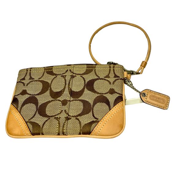 NEW Coach Wristlet CC Logo Fabric & Tan Leather Trim and Strap - Picture 2 of 6